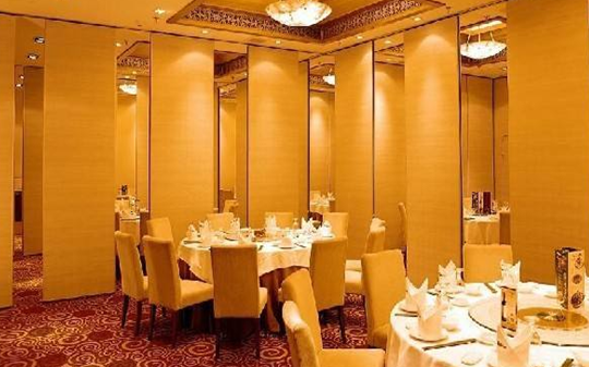 活動(dòng)隔斷墻